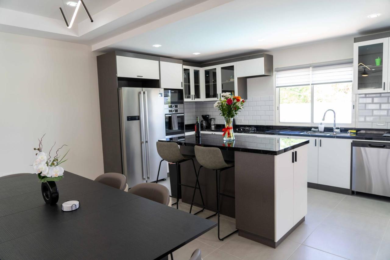 Spacious 3Br Home With Own Private Cozy Pool Koolbaai Exterior foto
